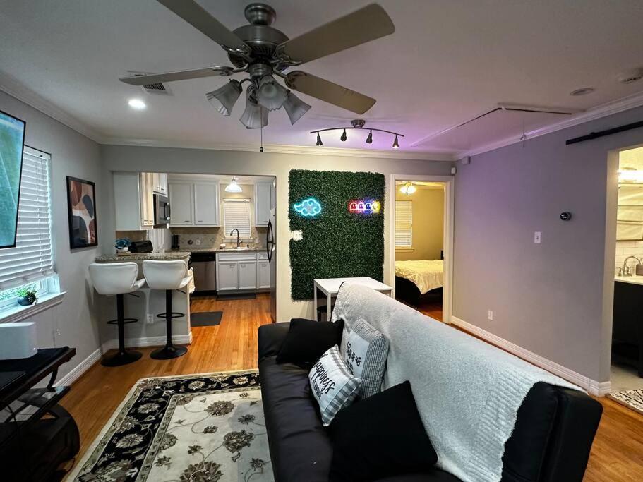 Townhouse Near Midtown Διαμέρισμα Χιούστον Εξωτερικό φωτογραφία